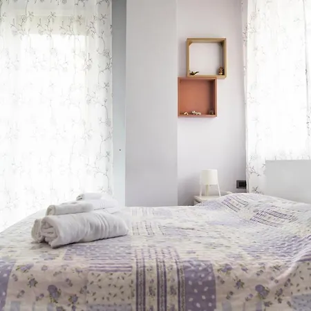 Apartment Gorgeous And Peaceful Near Metro Stop *